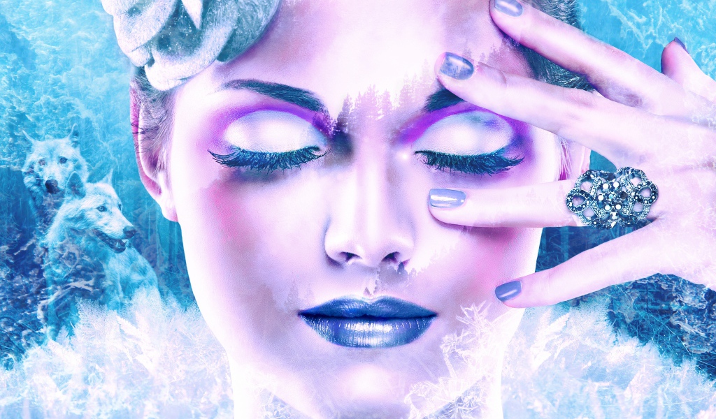 Красивая девушка с  макияжем с закрытыми глазами