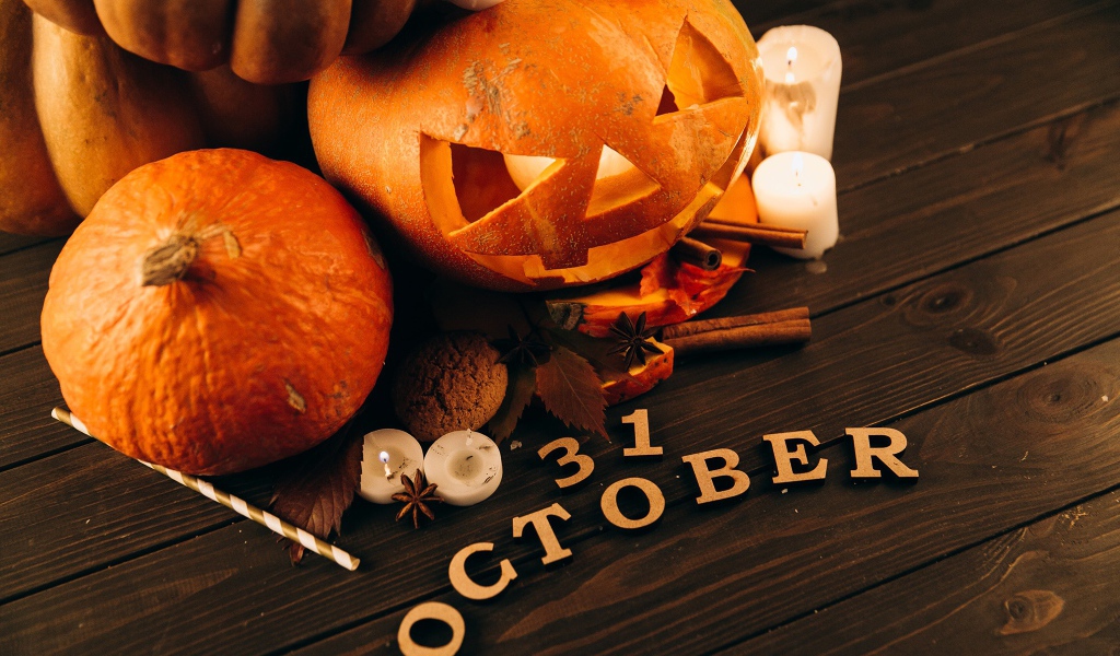 Праздник Хэллоуин в октябре