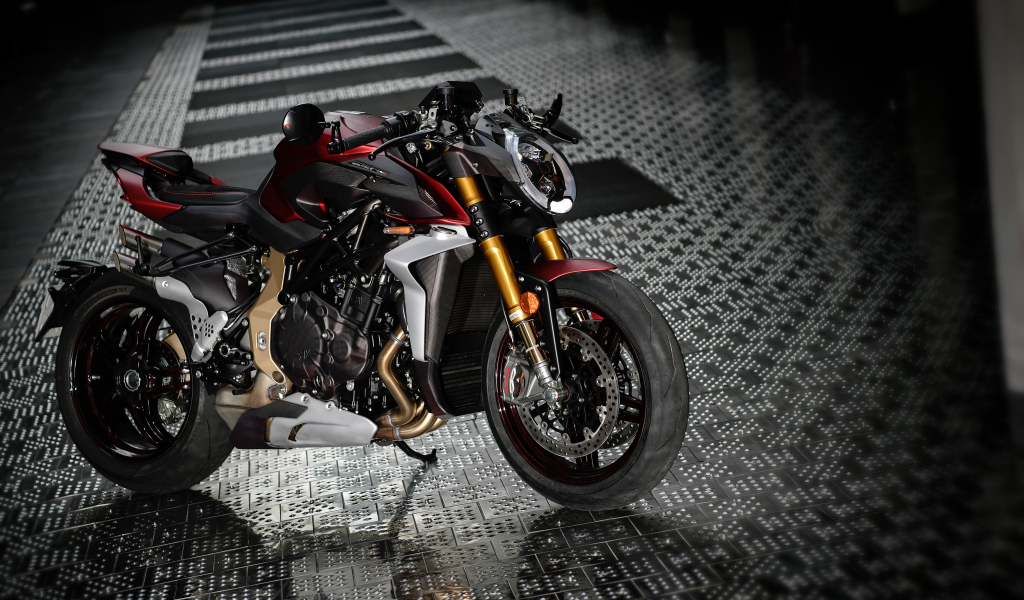 Мотоцикл Agusta Brutale 1000 Serie Oro 2019 года