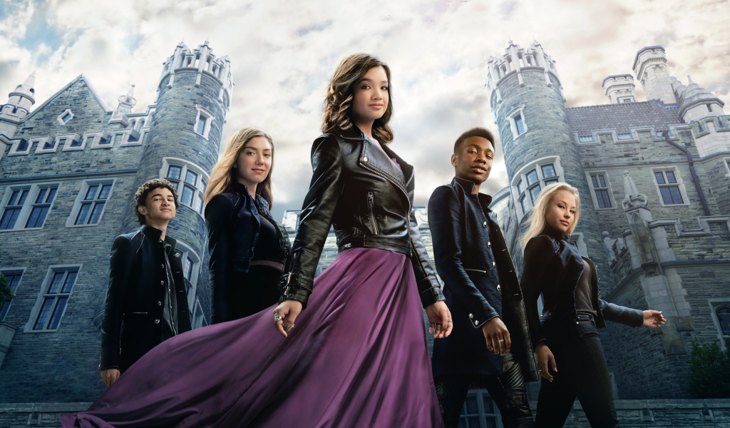 Главные герои фильма Тайное общество младших монарших особ, 2020