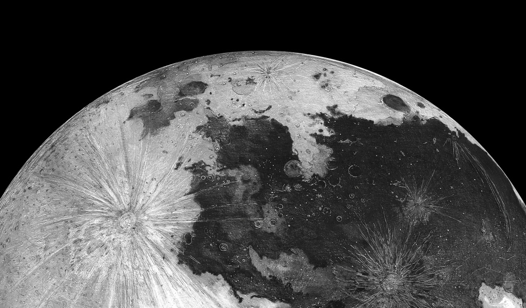 Вид на огромную луну на черном фоне 