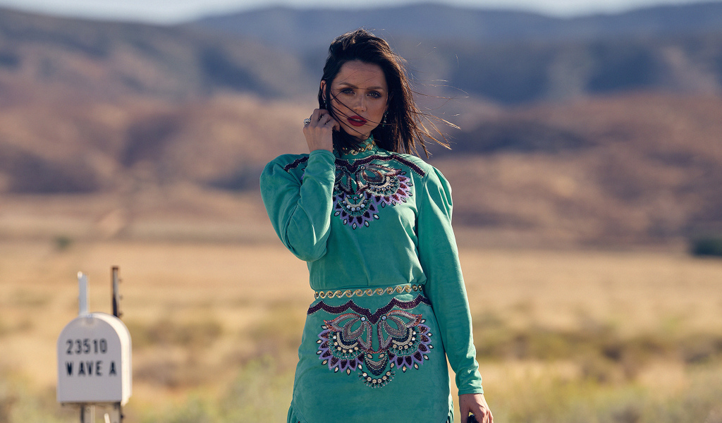 Актриса Ана де Армас в красивом платье