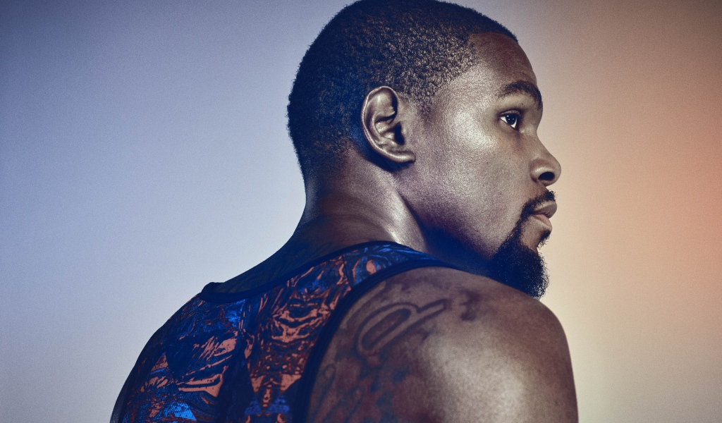 Баскетболист Кевин Дюрант вид сзади