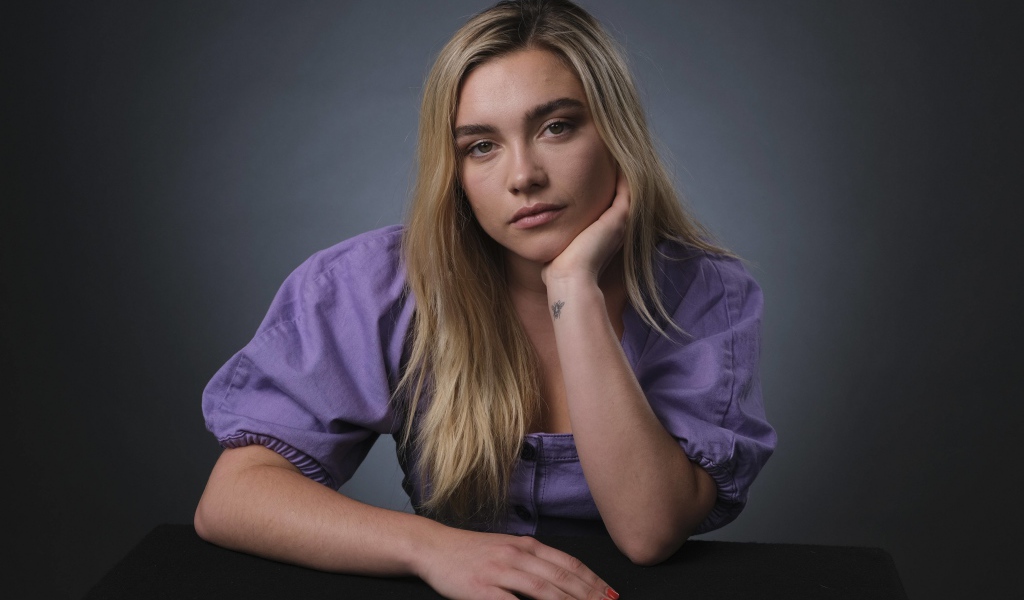 Британска актриса Флоренс Пью с татуировкой на руке