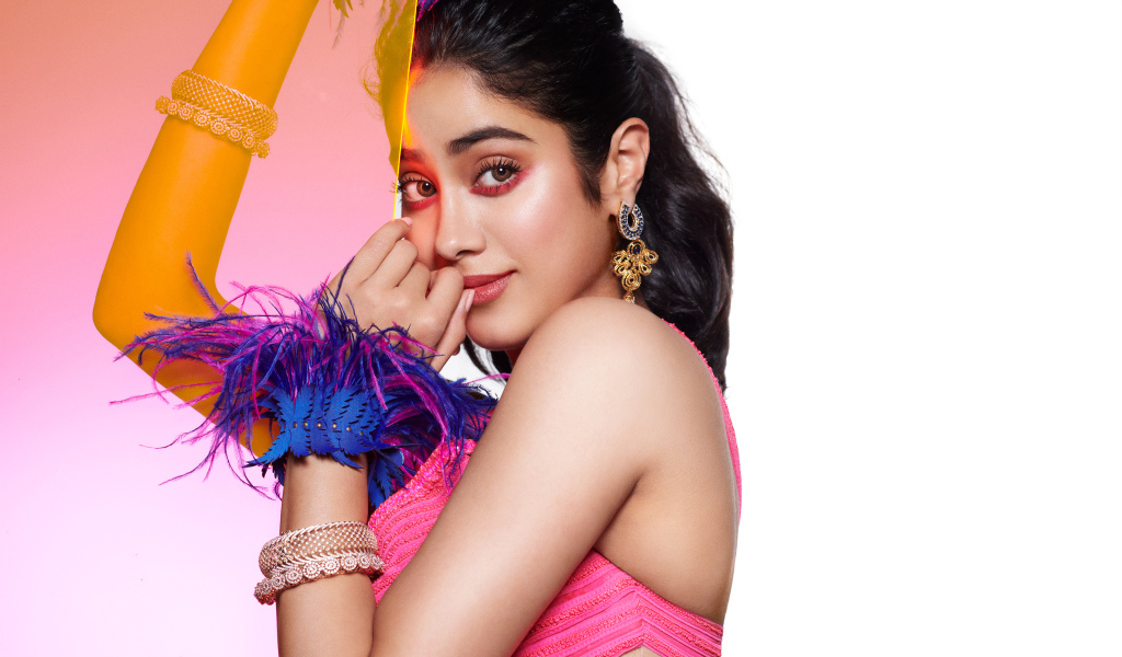 Молодая актриса болливуда Джанви Капур 