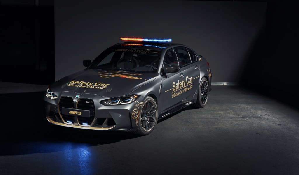 Автомобиль BMW M3 Competition MotoGP Safety Car 2021 года