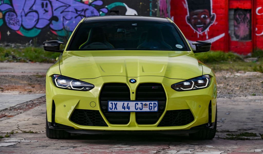 Автомобиль BMW M4 Competition 2021 года