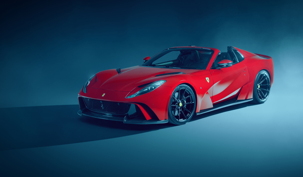 Красный кабриолет Novitec Ferrari 812 GTS N-Largo 2021 года на сером фоне