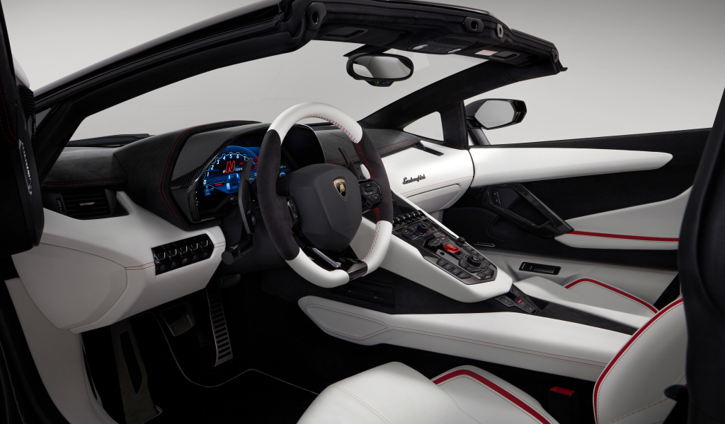 Салон автомобиля Lamborghini Aventador S, 2021 года