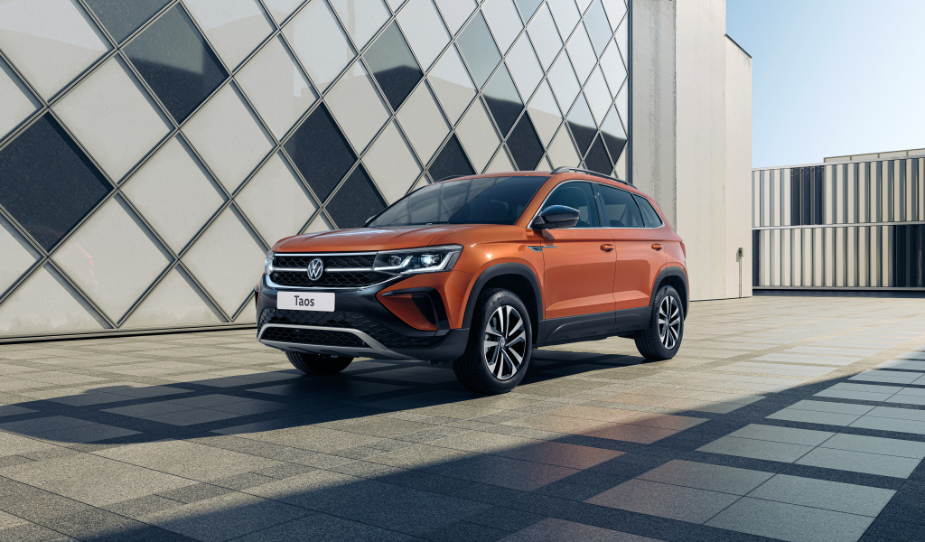 Внедорожник Volkswagen Taos 4MOTION 2021 года у стены