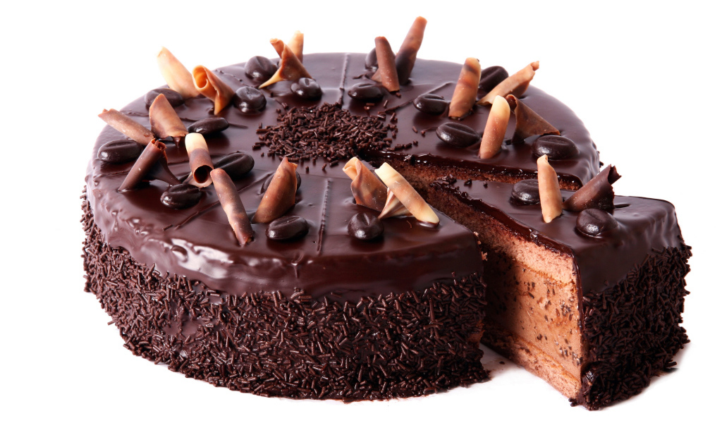 Шоколадный торт с крошкой на белом фоне