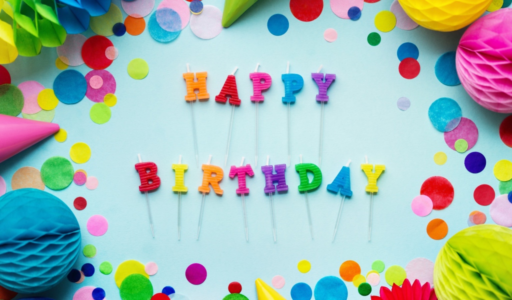 Праздничные свечи и украшения на день  рождения