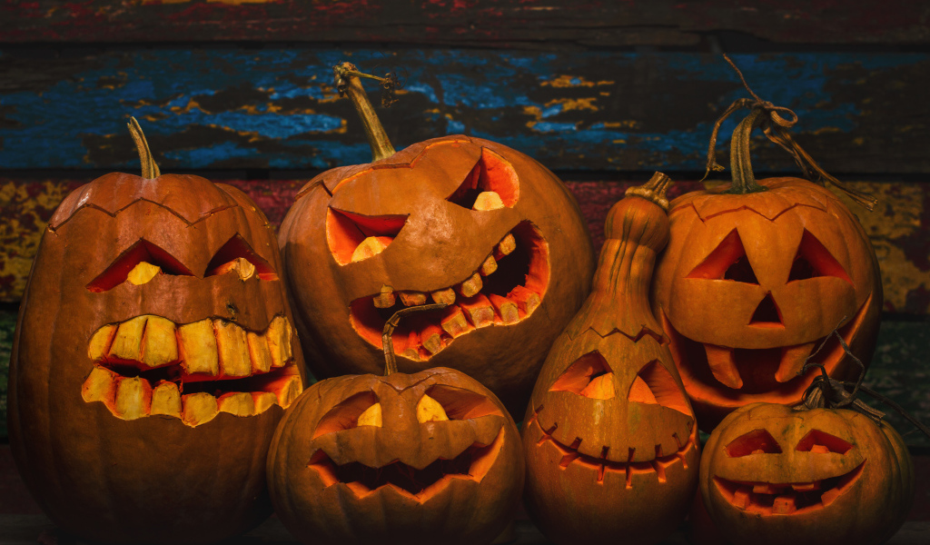 Злобные фонари из тыквы декор на Хэллоуин