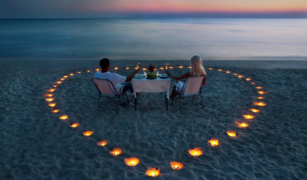 Romantic dinner by the sea