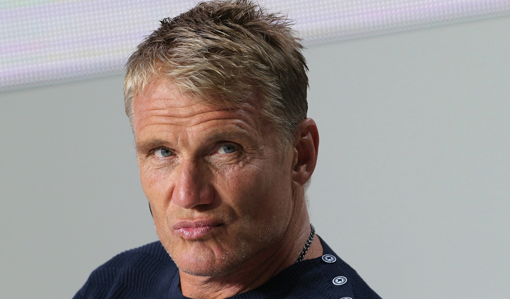 Актер Дольф Лундгрен крупным планом