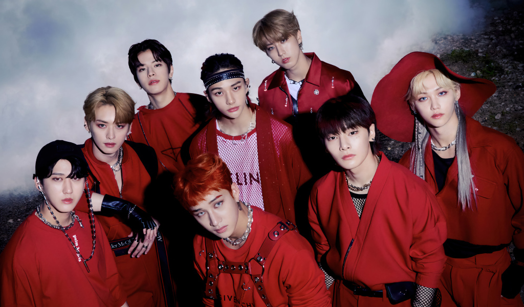 Корейский музыкальный коллектив  Stray Kids