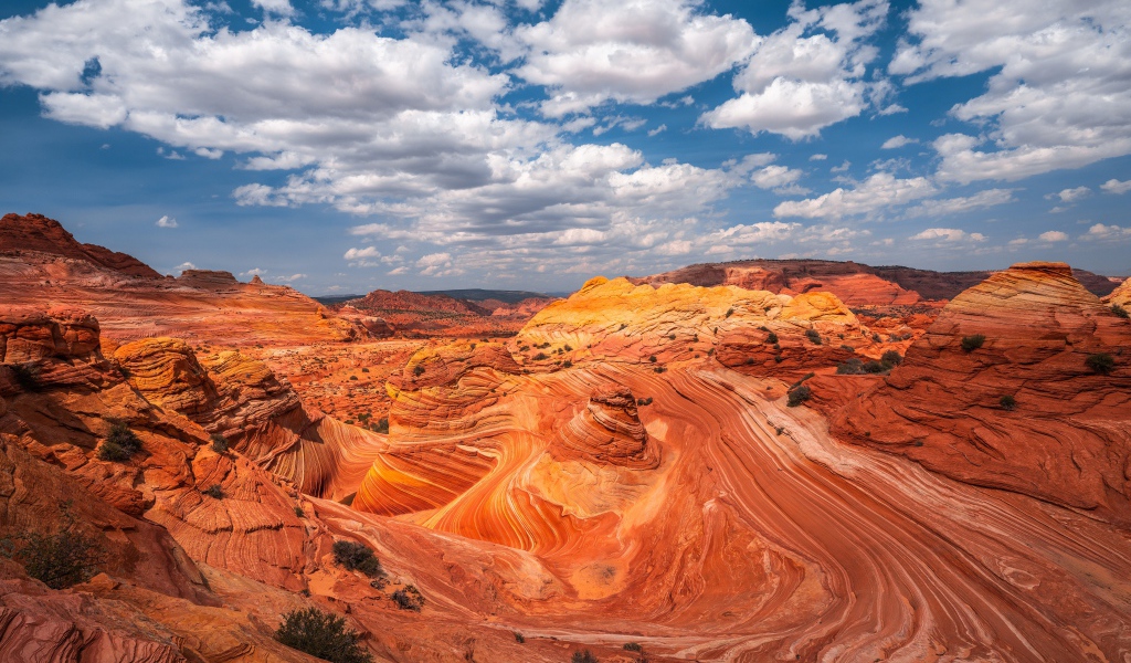 Красивый вид на каньон под красивым небом 