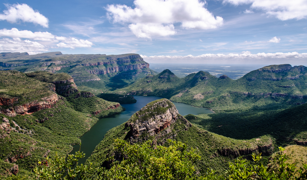 Красивый вид на реку в каньоне, ЮАР 