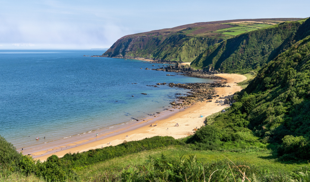Спокойное побережье Ирландии 