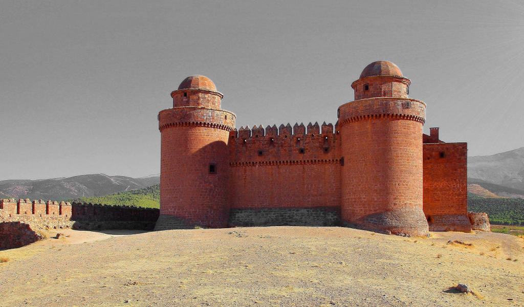 Крепость Ла-Калаорра, Андалусия. Испания