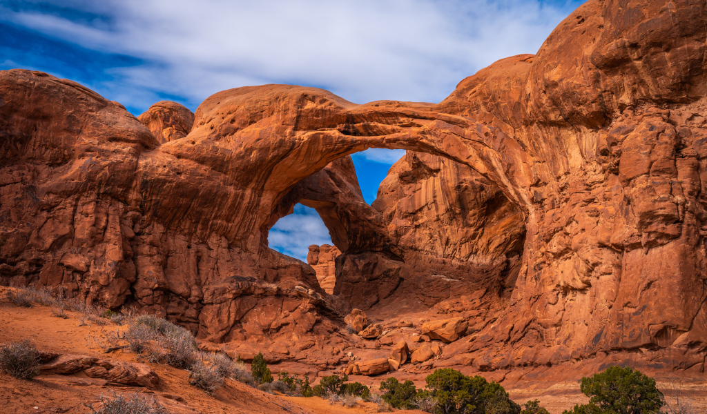 Каменные арки в Национальном парке Каньонлендс, США 