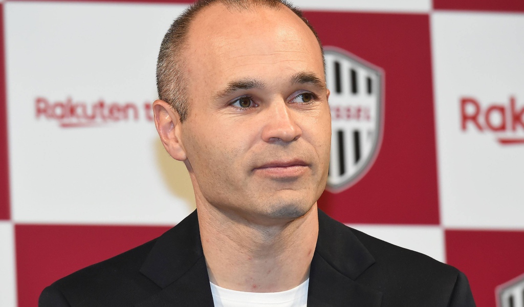 Испанский футболист Андрес Иньеста