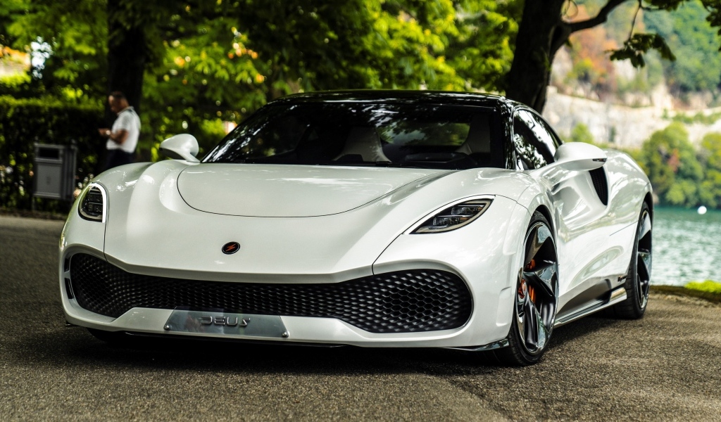 Белый автомобиль Deus Vayanne Concept 2022 года