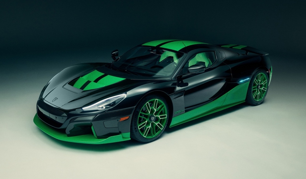 Быстрый автомобиль Rimac Nevera Time Attack 2023 года