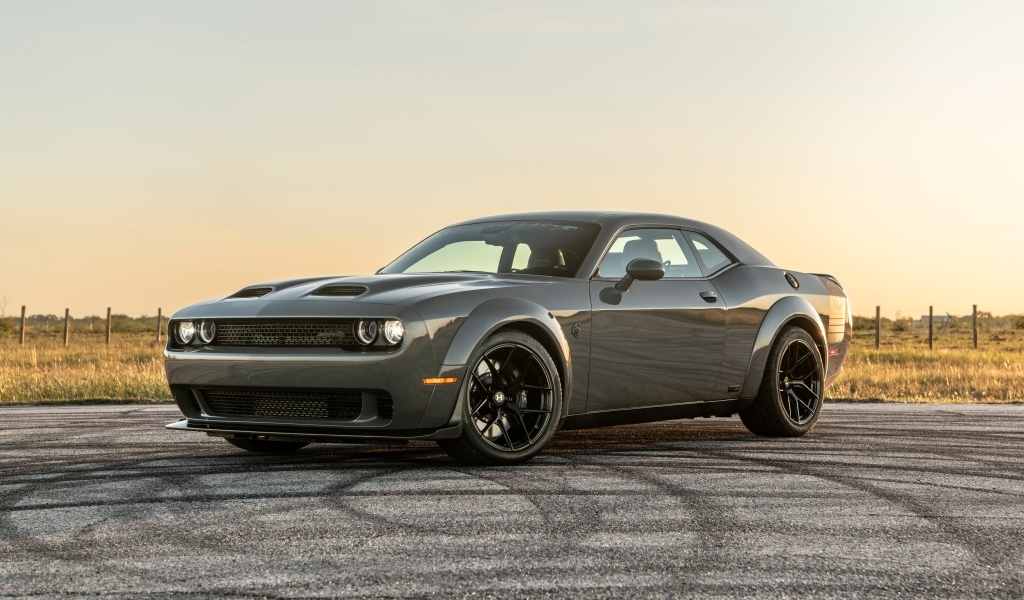Автомобиль Hennessey Challenger H1000 Last Stand