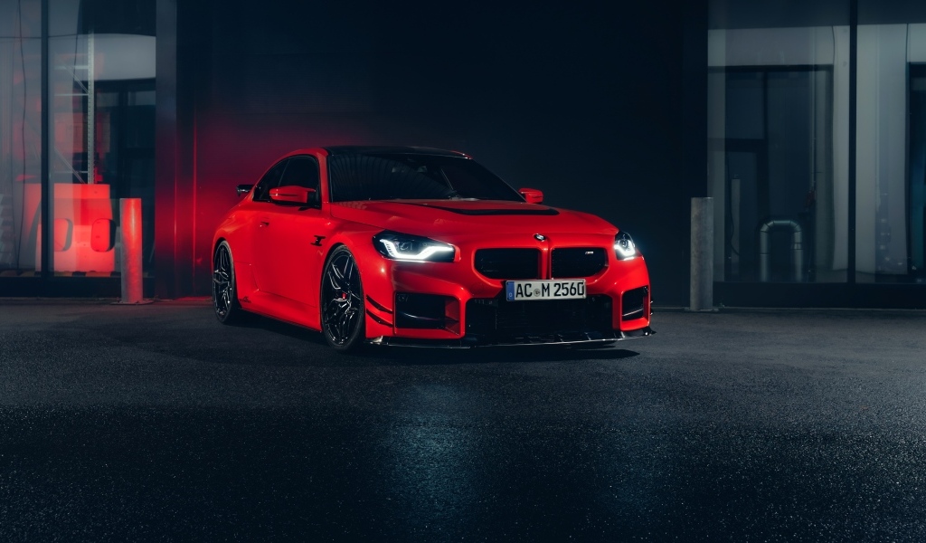 Красный автомобиль AC Schnitzer ACS2 Sport 2023 года