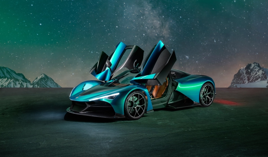 Автомобиль Zenvo Aurora Agil  с открытыми дверями