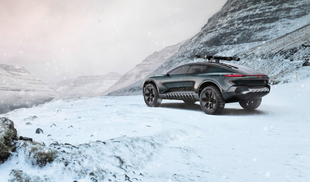 Внедорожник Audi Activesphere на снегу