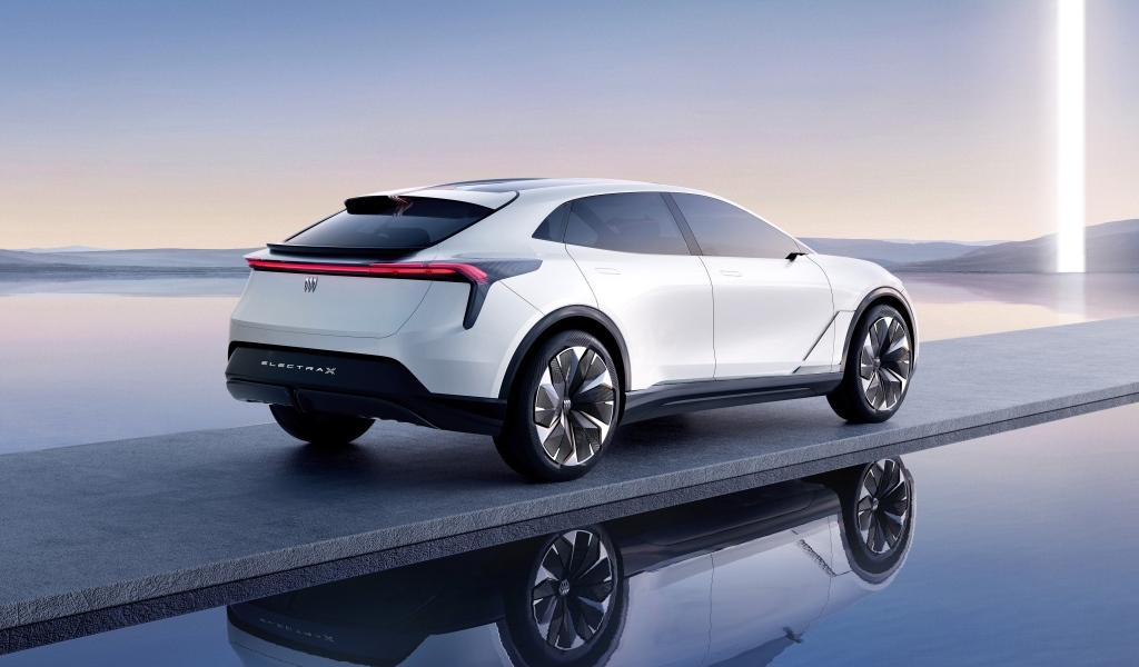 Белый внедорожник Buick Electra-X вид сзади