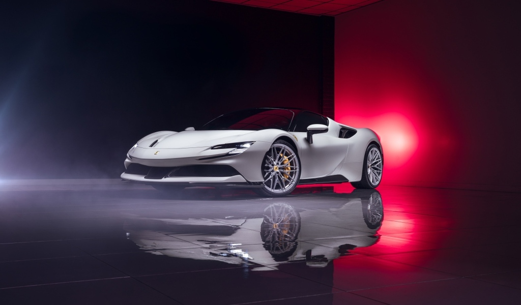 Презентация автомобиля Ferrari SF90 Stradale