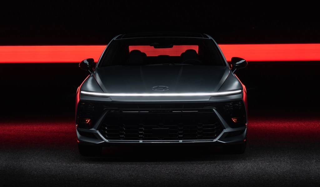 Автомобиль Hyundai Sonata N Line 2024 года вид спереди