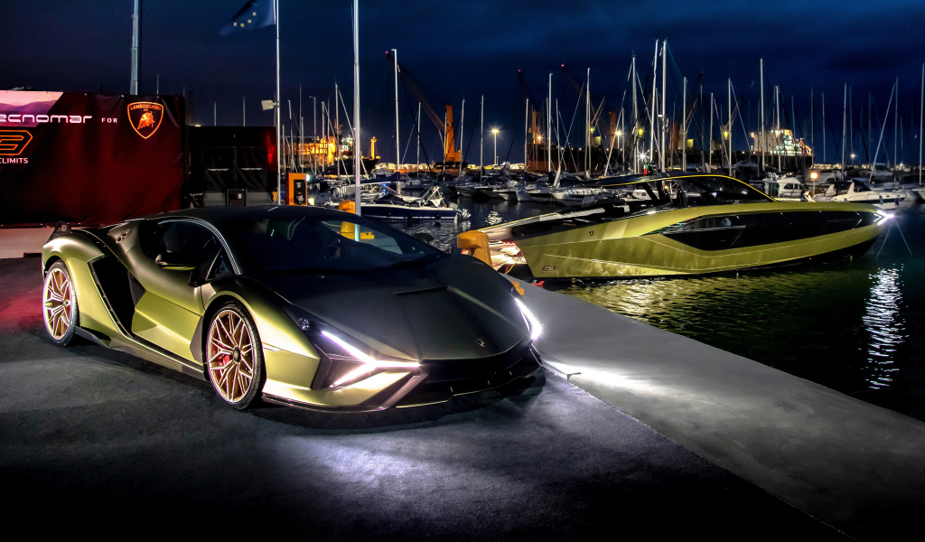 Автомобиль  Lamborghini 63 Lamborghini Sián  на пристани 