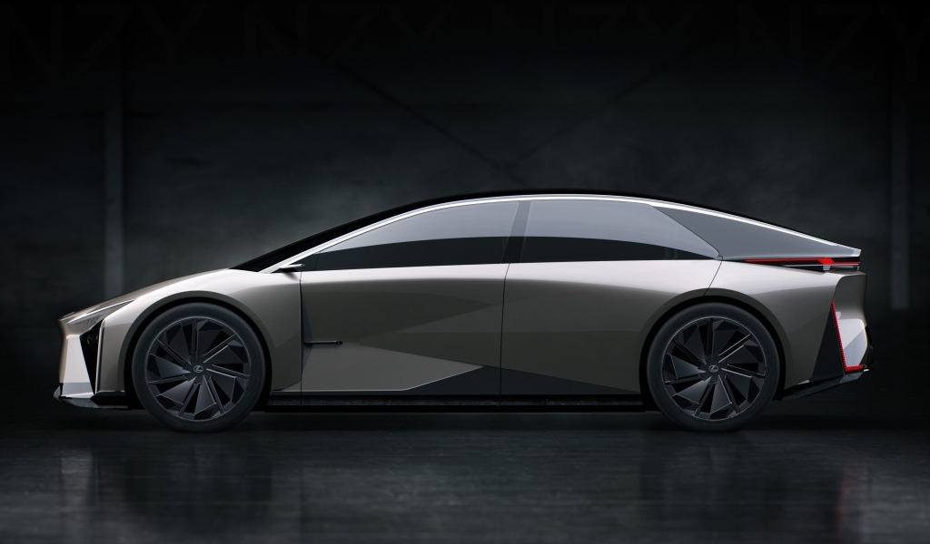 Вид сбоку на автомобиль Lexus LF-ZC