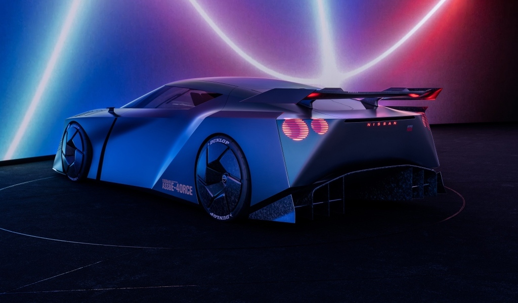 Вид сзади на автомобиль Nissan Hyper Force