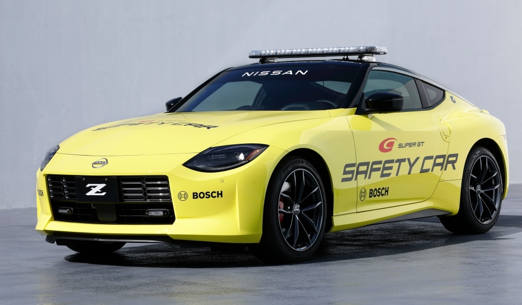 Спортивный автомобиль Nissan Z Super GT