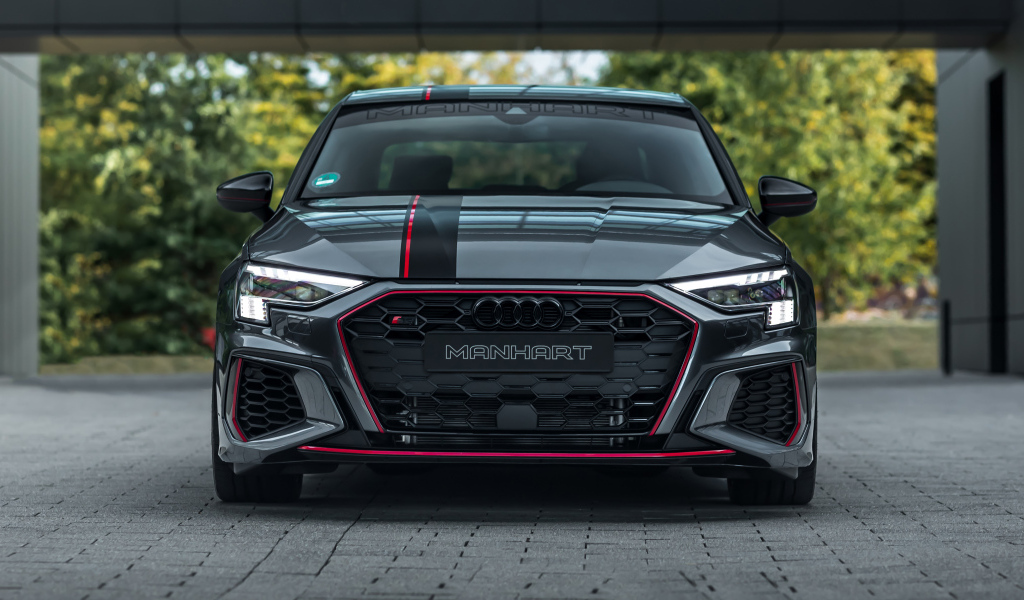 Автомобиль Manhart S 400 вид спереди