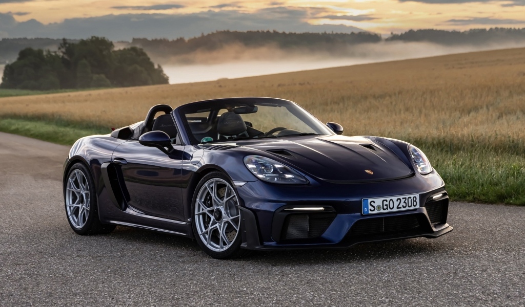 Кабриолет Porsche 718 Spyder RS