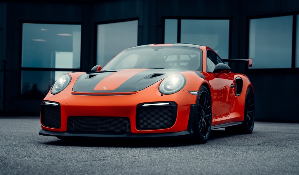 Автомобиль Porsche 911 GT2 RS