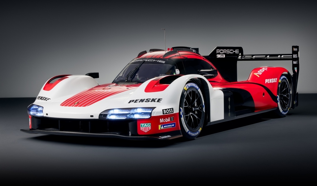 Гоночный автомобиль Porsche 963 Prototype