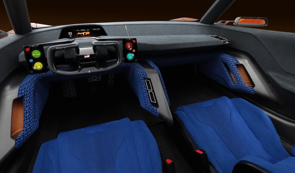 Салон автомобиля Toyota FT-Se