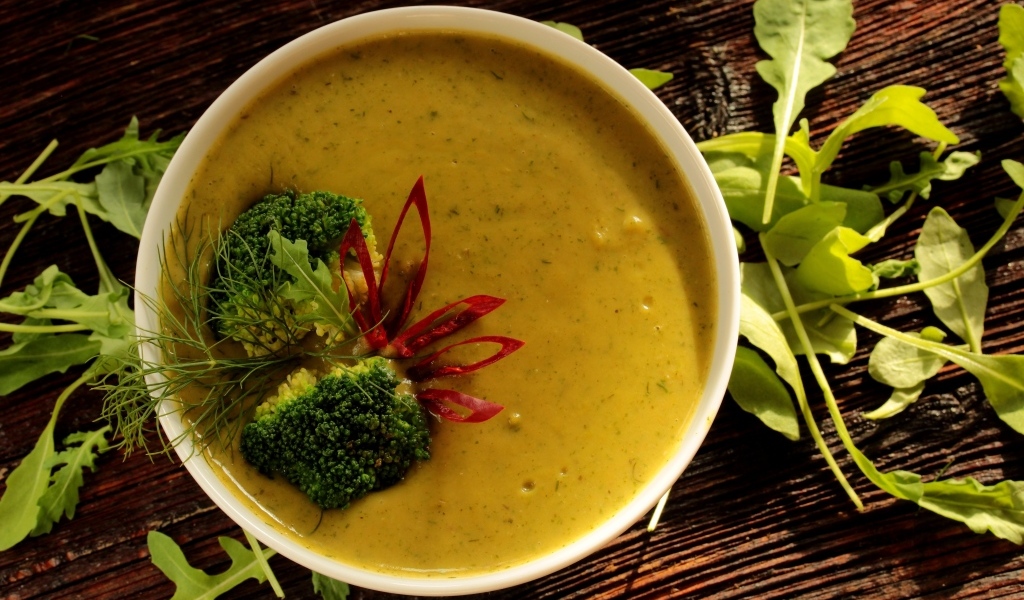 Суп пюре с рукколой и брокколи