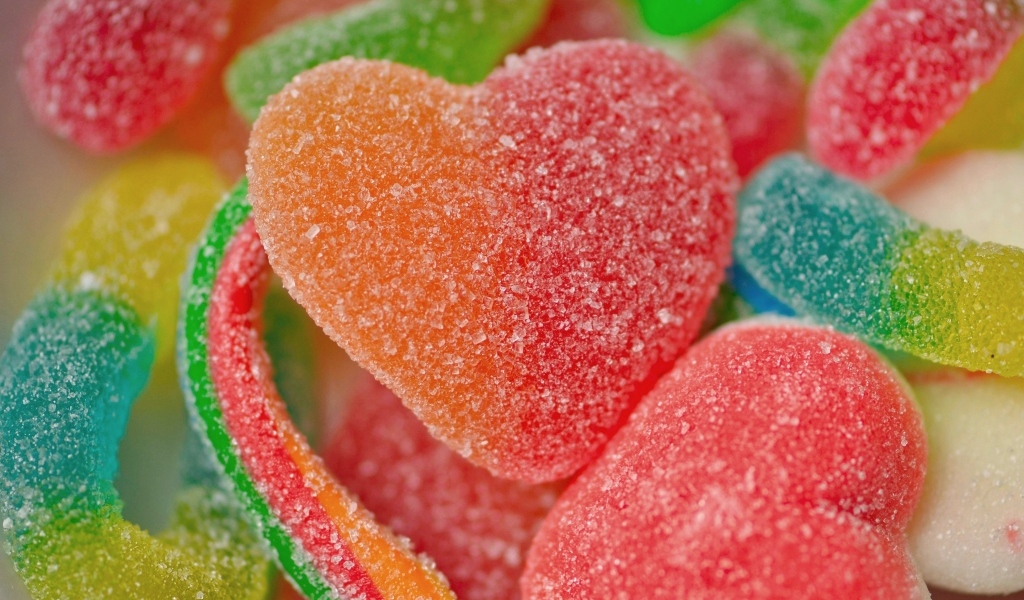 Мармелад в форме сердца в сахаре