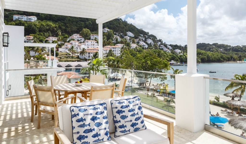 Красивая терраса в вилле