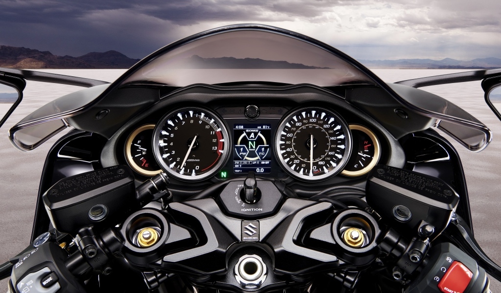 Приборная панель мотоцикла Suzuki Hayabusa