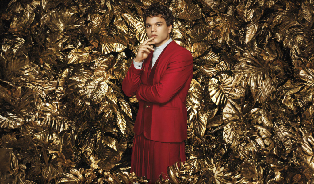 Актер Джош Андрес Ривера в фильме Голодные игры: Баллада о змеях и певчих птицах, 2023