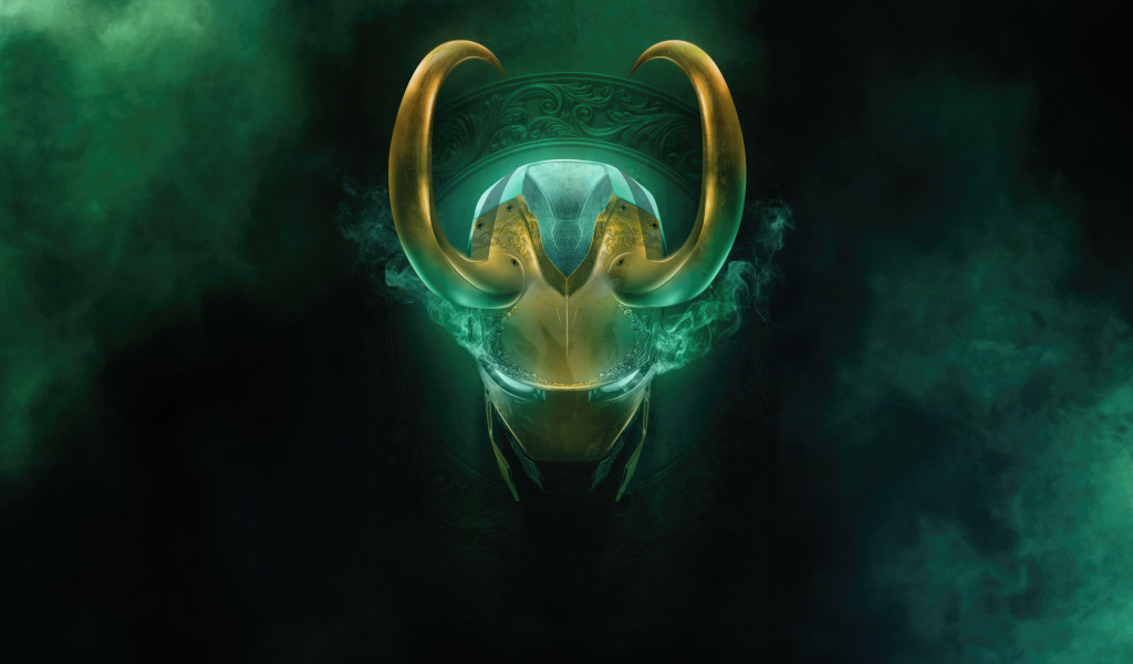 Шлем Локи с рогами